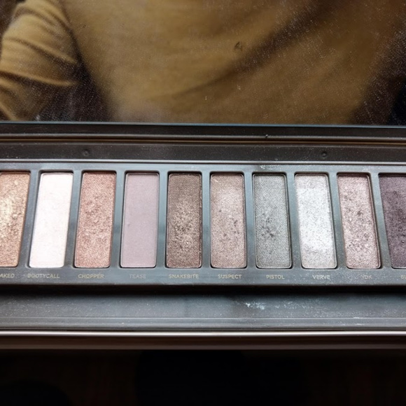 Urban Decay Naked 2 Palette - Picture 2 of 3